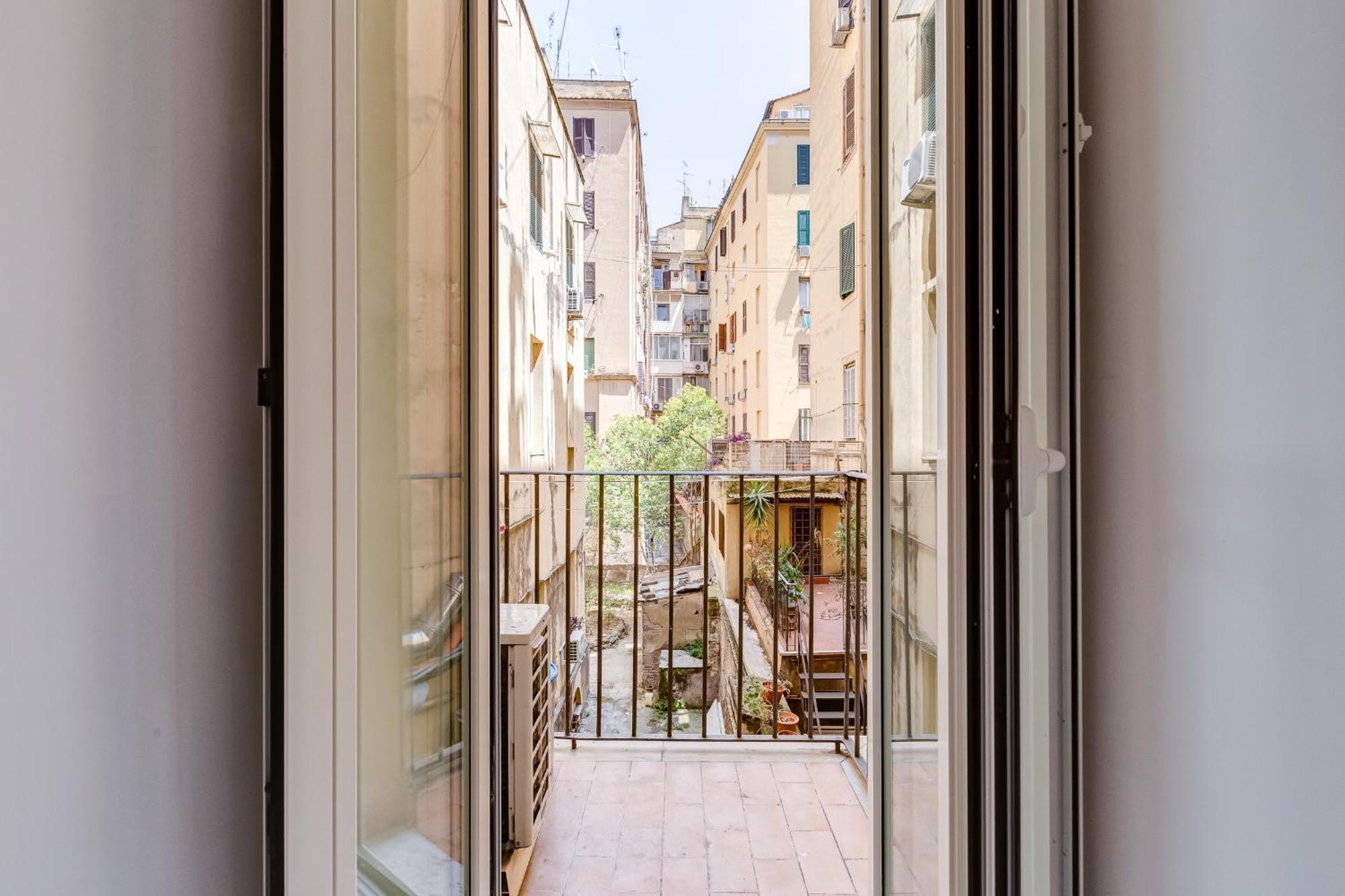 Bmga L Central Holiday House 2Bdr Near Vatican Рим Экстерьер фото